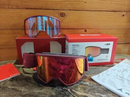 UNI LYŽIARSKE OKULIARE ATOMIC FOUR Q HD DARK RED L